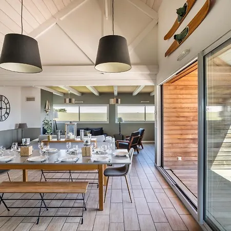 La Du Bay - Avec Piscine Interieure Holiday home